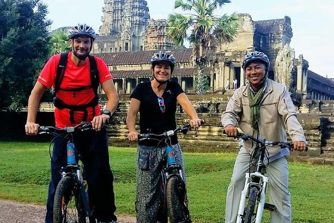 1-Day Angkor Wat Cycling Tour: Scenic Bike Adventure in Siem Reap - Key points to know before you book