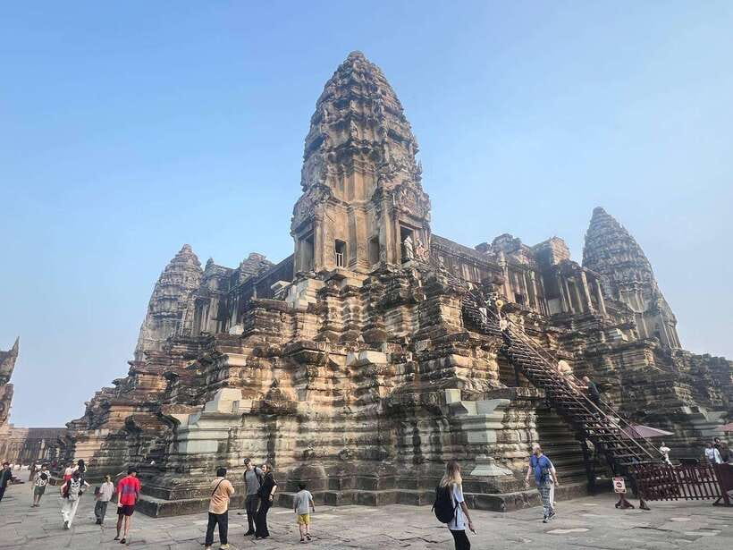 1-Day Angkor Wat Private Tour with Spanish Tour Guide. - 2:00 PM at Ta Prohm