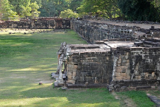 1-Day Angkor Wat Sunrise & All Interesting Temples Private Tour - The breakfast break makes the long day easier