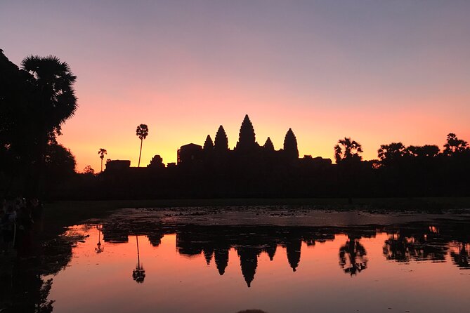 1 Day | Angkor Wat Sunrise with Small Tour - Angkor Thom: entering the Great City
