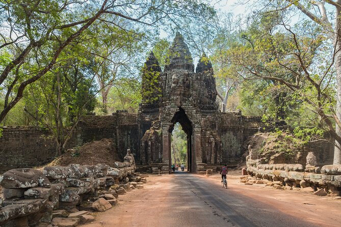 1-Day private Angkor Temple Tour by Tuk Tuk from Siem Reap - Why a private tuk tuk works well at Angkor