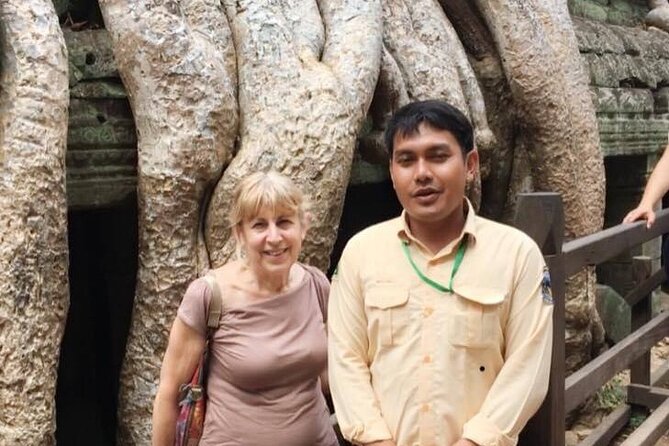 2-Day 'Angkor & Village' Tour - Kompong Phluk and life on Tonle Sap