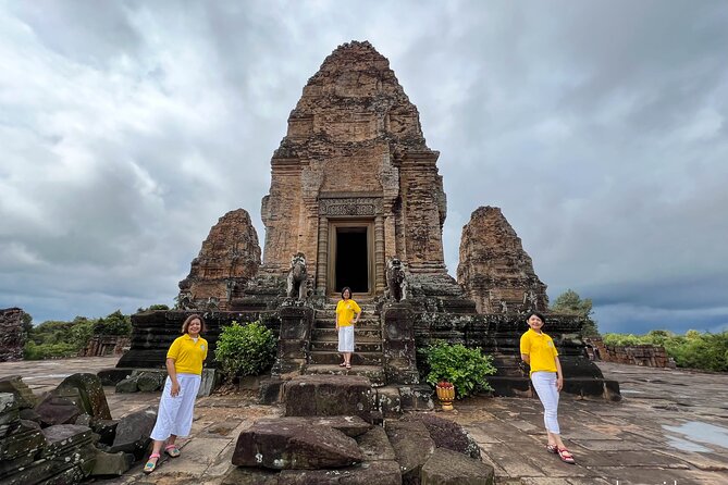 2-Day Angkor Wat and Banteay Srei with Countryside Exploration - Banteay Srei rewards the long drive