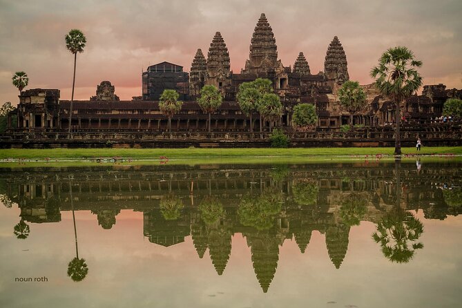 2-Day Angkor Wat, Banteay Srei & Floating Village Kampong Pluk - Day two starts before dawn at Angkor Wat