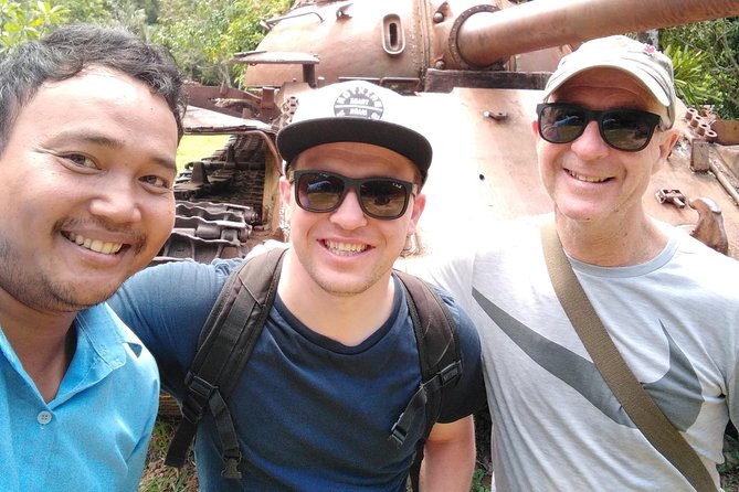 2-Day Angkor Wat Sunrise tour, Banteay Srei & Tonle Sap lake - Lunch and the first look at Angkor Wat