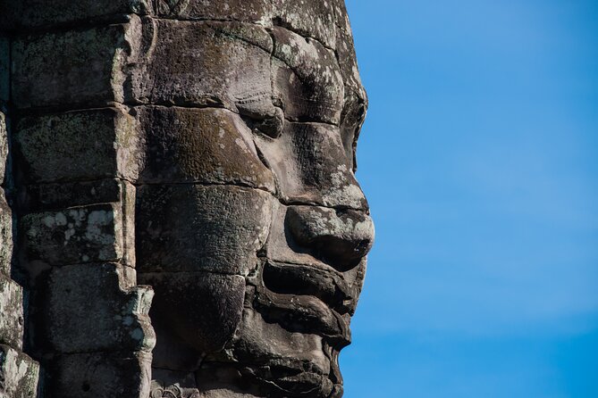 2-Day Unforgettable Experience of Angkor Wat - Road 60m, street food, and the evening market