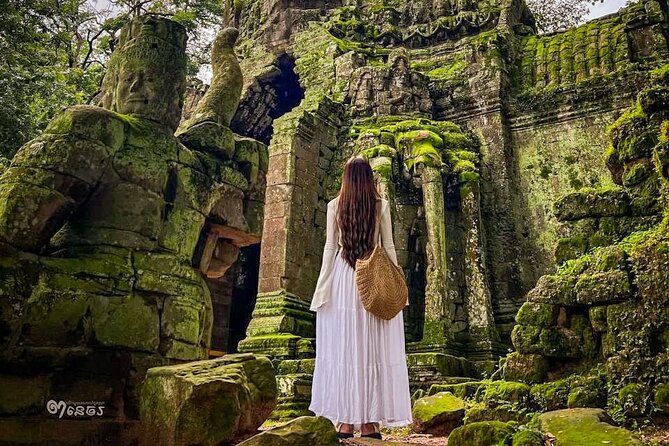 2 Days Guided Historical Tour in Angkor - Ta Som and Neak Pean’s water setting