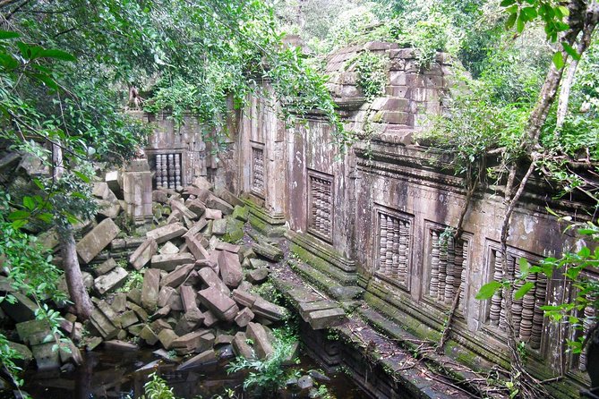 2-Days Private Tour Discovery Angkor Wat , Waterfall and Beng Mealea Temple - What the $154 price really covers