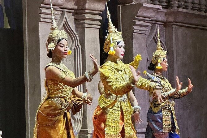 2 Days Tour in Siem Reap including Lunch, Dinner & Apsara Show - Ta Prohm and the Trees Among the Ruins