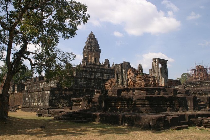 3-Day Angkor, Lake-side Village & Roluos Temples Tour - Day Three: Tonle Sap Villages and the Roluos Group