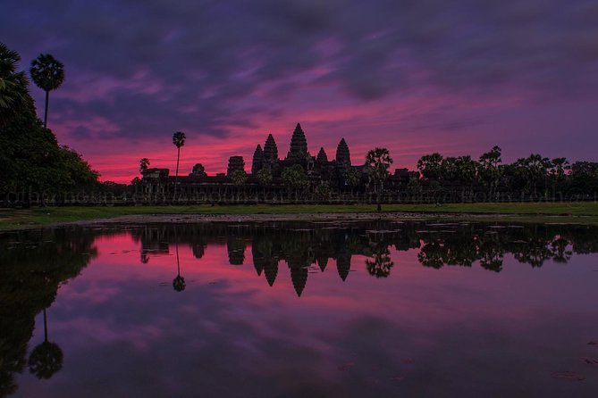 3-Day Angkor Wat with All Interesting Major Temples, Banteay Srei & Beng Mealea - Day two: sunrise, the Grand Circuit, and Banteay Srei