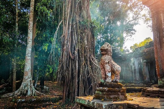 3-Day Tour (The Historical of Khmer Empire) - Day one: stone faces, royal terraces, and Banteay Srei