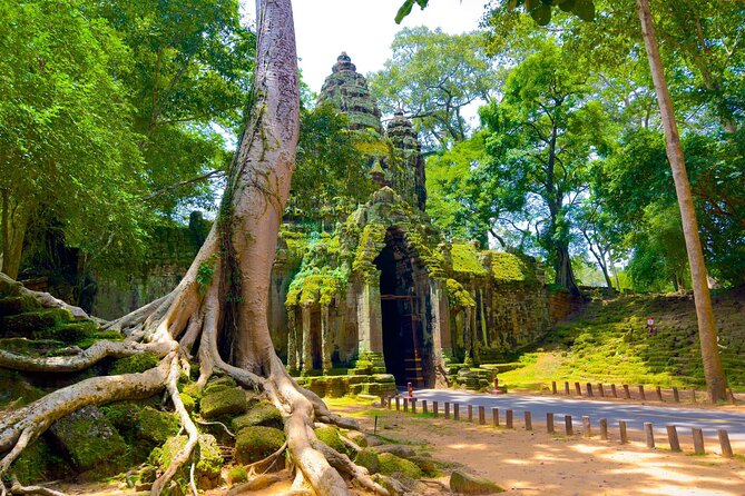 3 Days Siem Reap Explorer - Small Group - Day two, Angkor Wat before sunrise