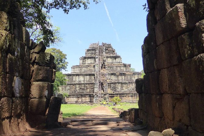 5-Day 'All The Sights' Tour - Day three: Sunrise, quieter temples, and a second look at Ta Prohm
