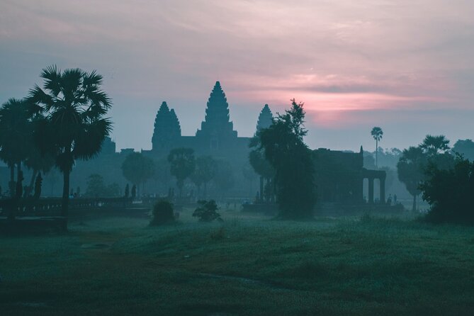 5 Must-See Temples With Private Guided Tour - Why this route works for a first day at Angkor