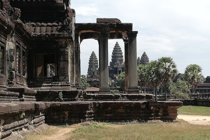 Afternoon Angkor Wat Private Tour with Sunset - Should you book the Afternoon Angkor Wat Private Tour?