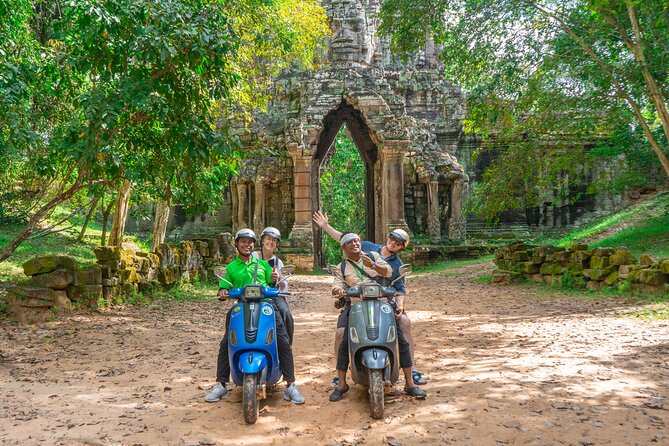 Angkor Adventure Vespa Tour / Tuk Tuk or Car - Angkor Wat: start with Cambodia’s great symbol