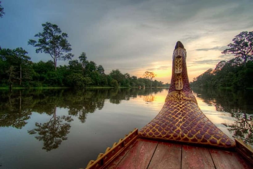 Angkor Bike tour & Gondola Sunset Boat - Should you book the Angkor Bike tour and sunset boat?