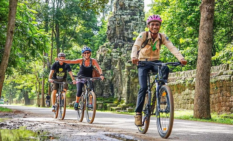 Angkor Bike tour & Gondola Sunset Boat - Why the back roads behind Angkor Wat matter