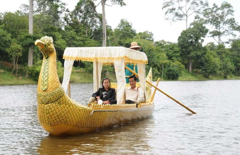 Angkor Bike tour & Gondola Sunset Boat - Seeing Angkor from a quieter angle