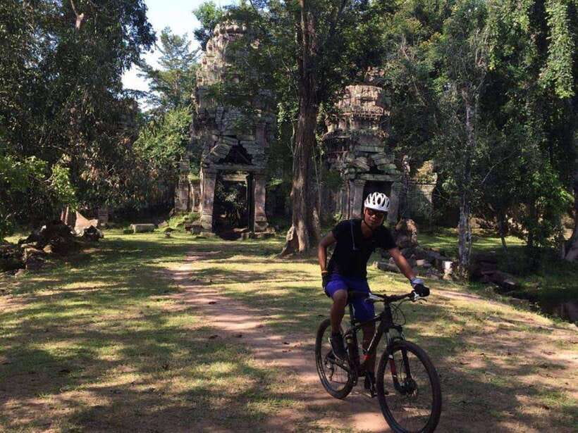 Angkor Cycling Tour - Why cycling changes the Angkor experience