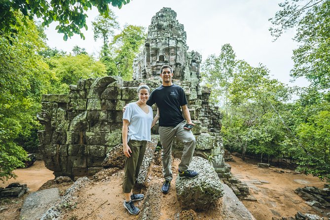 Angkor Jeep Tour Discovery - Inclusive Lunch - Ta Prohm, roots, stone, and shade