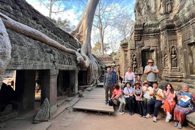 Angkor Sunrise Half-Day Tour with Private Vehicles & Tour Guide - What the private vehicle changes