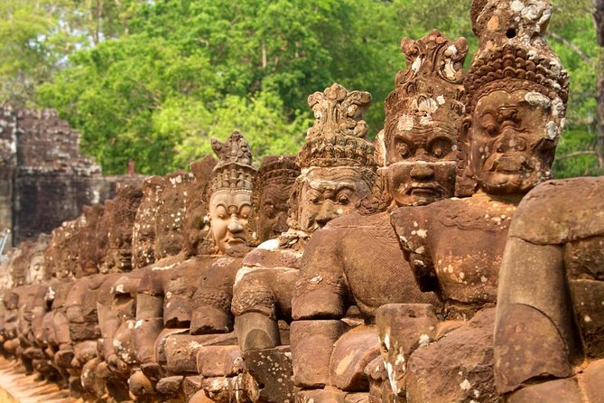 Angkor Sunrise Jeep Tour - Inclusive Breakfast & Lunch - Key points to know before you book
