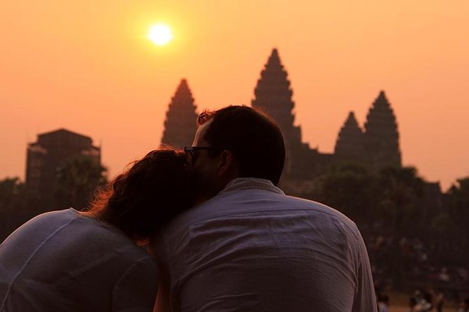 Angkor Sunrise Jeep Tour - Inclusive Breakfast & Lunch - Why the Jeep makes this Angkor day different