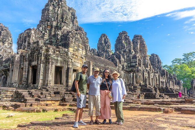 Angkor Sunrise Jeep Tour - Inclusive Breakfast & Lunch - Breakfast before Angkor Thom