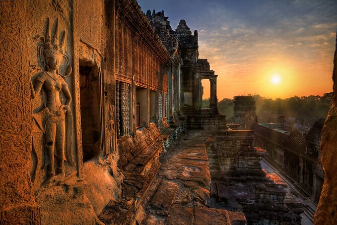 Angkor Sunrise Jeep Tour - Inclusive Breakfast & Lunch - Lunch, Srah Srang, and the ride back