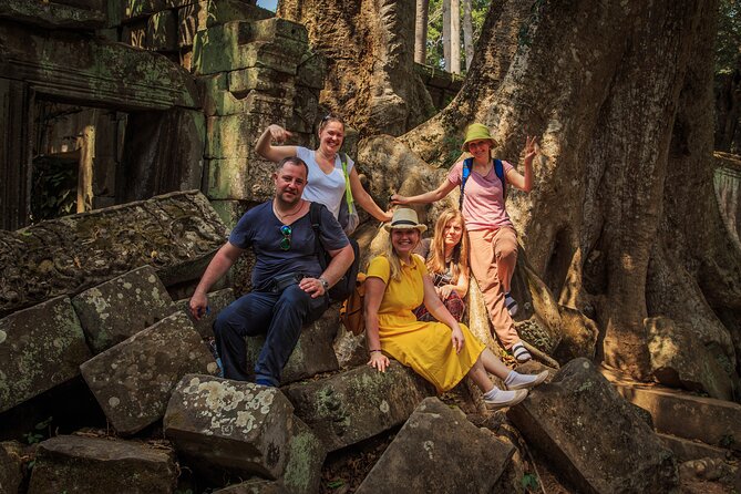 Angkor Sunrise Small Group Tour Inclusive Breakfast and lunch - What the guide and driver add
