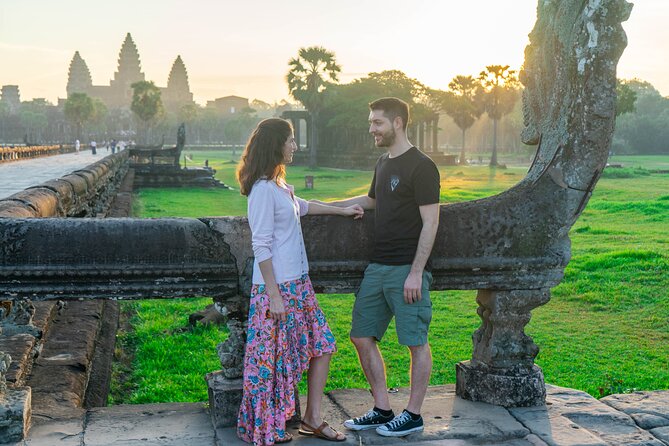 Angkor Sunrise Vespa Tour / Tuk Tuk or Car - What the guide adds to the day