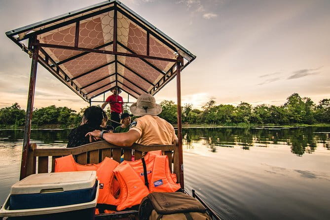 Angkor Sunset & Gondola Ride By Jeep - 2:30 pm pickup and the ride through Tapang