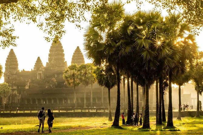 Angkor Thom Ta Prohm and Sunset in Angkor Wat Golden Hour Tour - Key points to know before booking