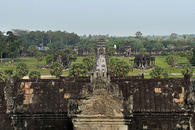 Angkor Wat 1-Day Tour by Private Car or Minivan - Angkor Wat with a private guide
