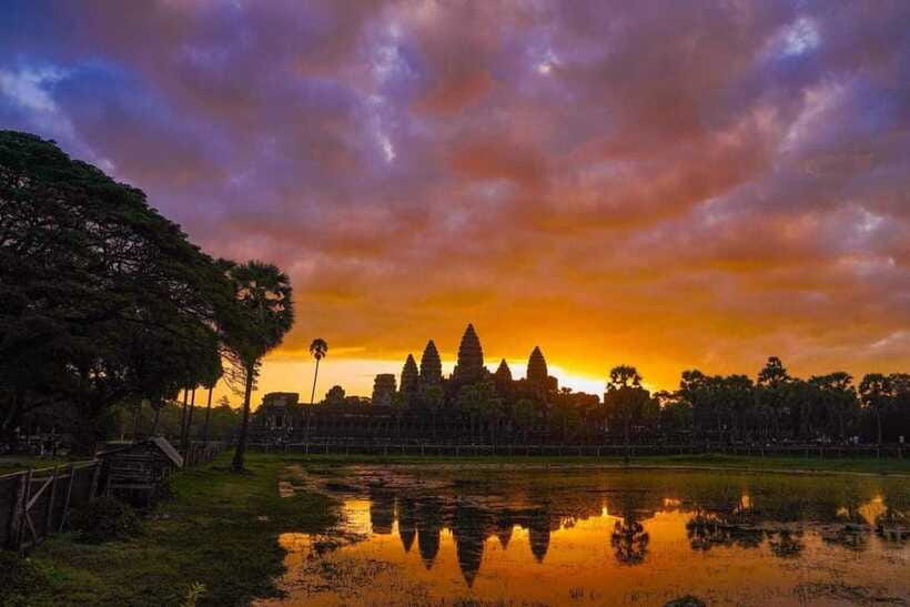 Angkor Wat 1 Day with Sunrise Combined tour with (Tuk Tuk) - What the tuk tuk service adds