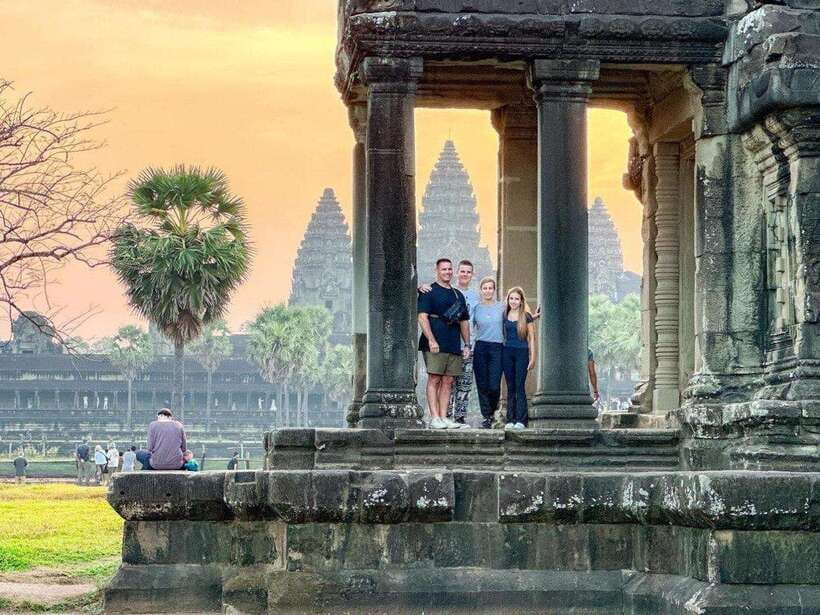 Angkor Wat 1 Day with Sunrise Combined tour with (Tuk Tuk) - Breakfast after Angkor Wat