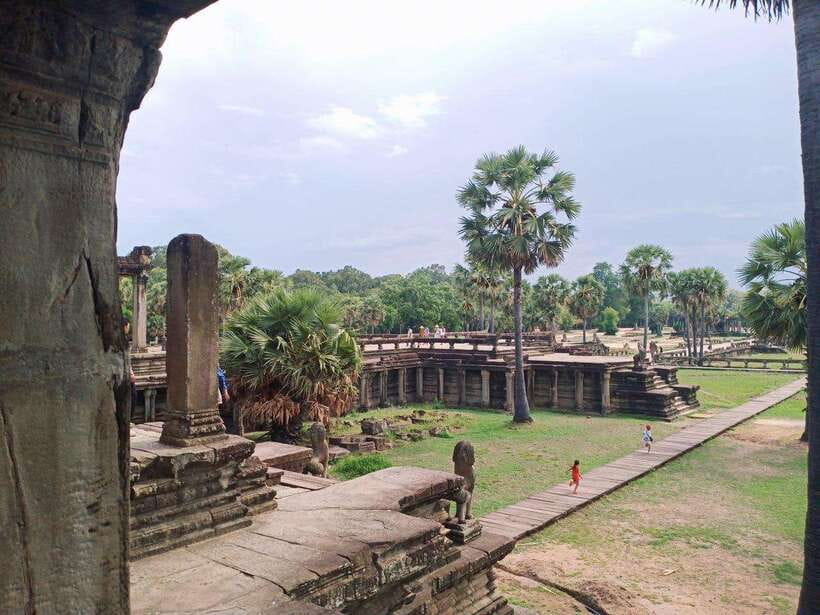 Angkor Wat, Angkor Thom, and Ta Prohm Day Trip with Sunset - Key points to know before booking