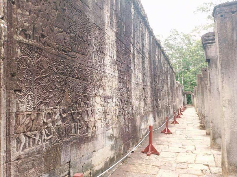 Angkor Wat, Angkor Thom, and Ta Prohm Day Trip with Sunset - Ta Prohm and the jungle setting