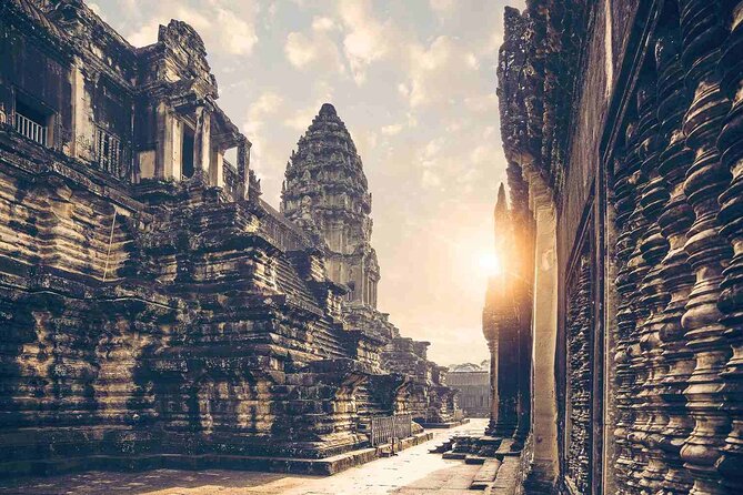 Angkor Wat, Angkor Thom & Elephant Terrace Half-Day Tours - Angkor Wat in a two-hour first visit