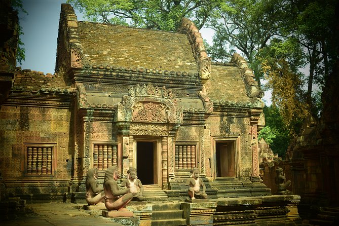 Angkor Wat & Banteay Srey Tour - A long temple day from Siem Reap