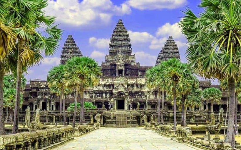 Angkor Wat: Full-Day Guided Sunset Tour - Angkor Wat first: begin with the masterpiece