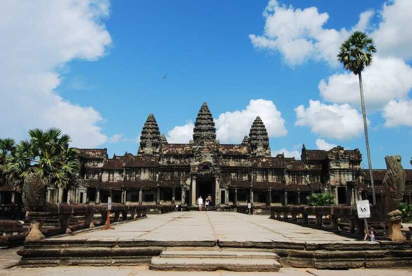 Angkor Wat Full-Day Private Tour with Sunrise - What to bring and how to prepare