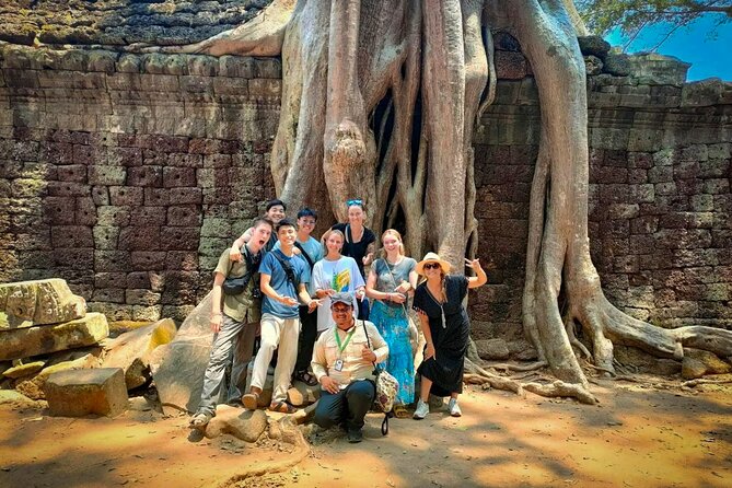 Angkor Wat full Day 'Small Group with sunset & Tour Guide - Banteay Kdei and Ta Prohm: ruins shaped by trees