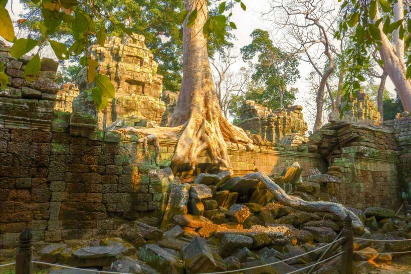 Angkor Wat: Full-Day Temples Small Group Tour - Angkor Thom and the Bayon faces