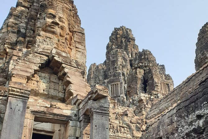 Angkor Wat Full Day Tour in Siem Reap Small-Group - Air-conditioning and cold towels make a real difference