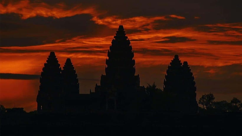 Angkor Wat Guided Sunrise Tour - Why the sunrise is worth the early alarm