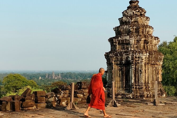 Angkor Wat Hidden Gems Sunset Symphony In Small Group Shared Tour - Ta Prohm: jungle atmosphere in one hour