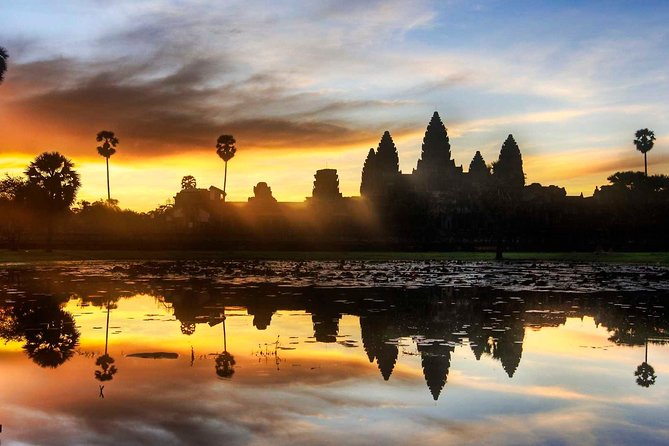 Angkor Wat Private Day Tour - Banteay Kdei: one hour among unrestored ruins